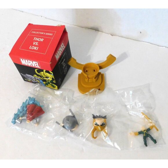 Marvel Collectors Series Thor Vs. Loki 2017 Loot Crate Adult Collectible Figure - Picture 3 of 7